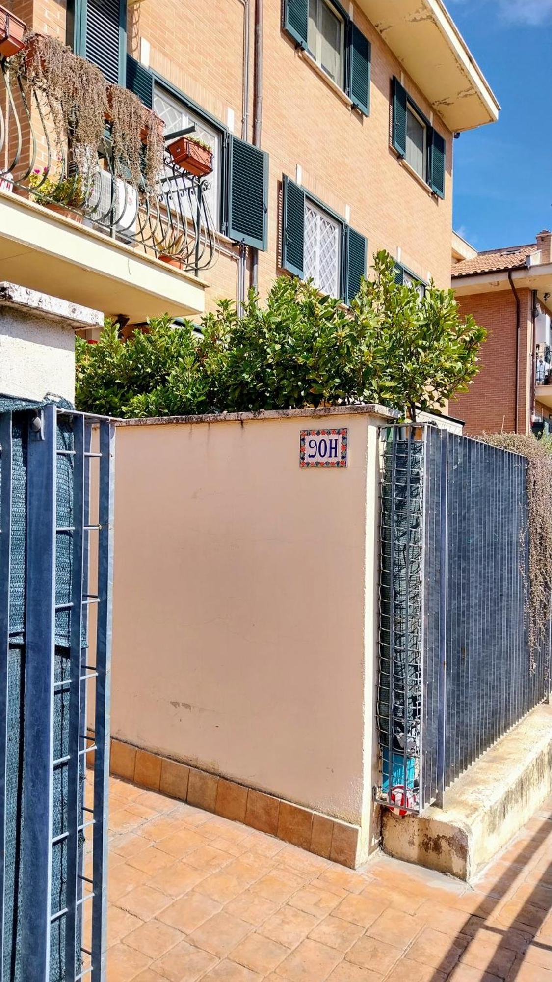 Un Sacco Di Vento Apartment Marino Bagian luar foto